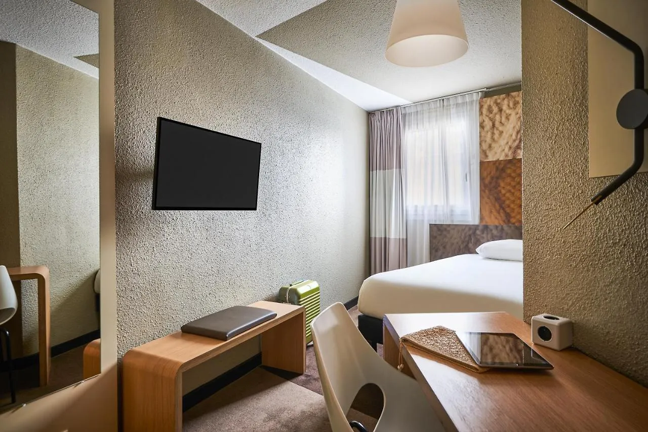 Ibis Avenue D'italie 13eme מלון 3*